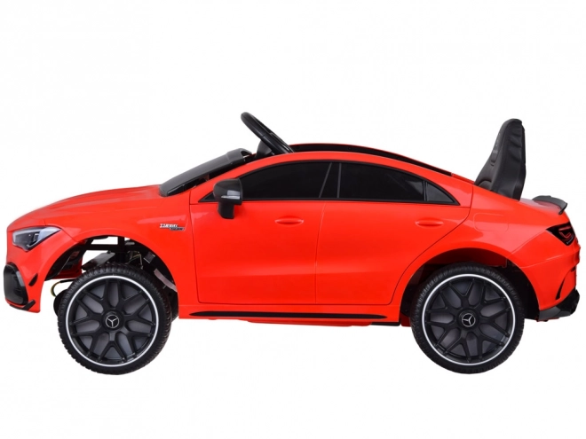 Dziecięcy samochód elektryczny Mercedes AMG CLA 45s z efektem bujania – Czerwony