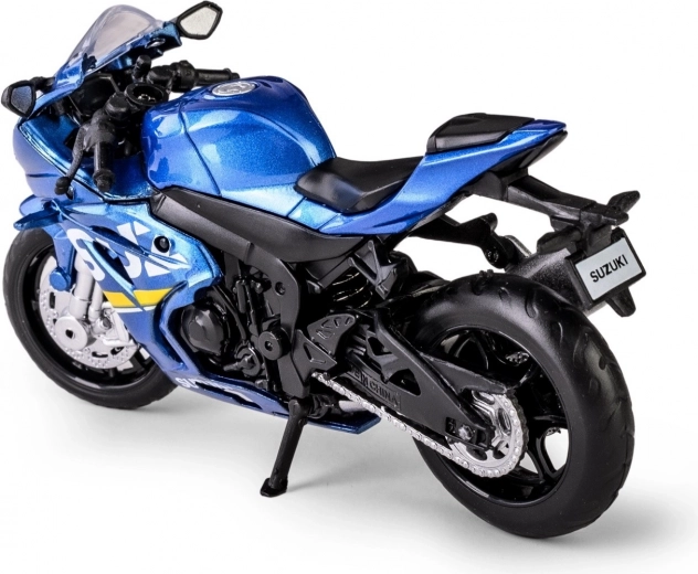 Realistyczne wykonanie w skali 1:18