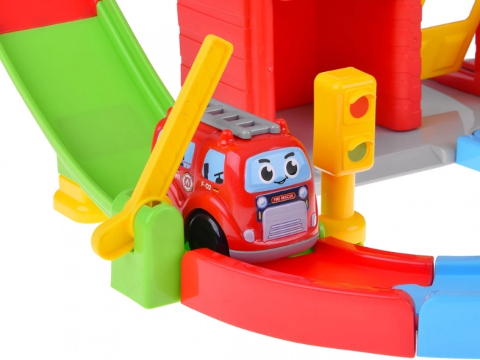 Szlaban i sygnalizacja świetlna dla bardziej realistycznej zabawy