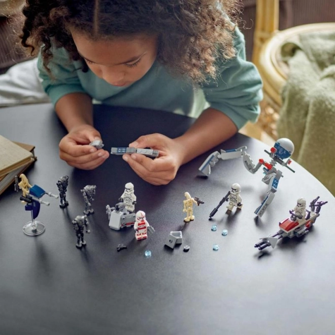 LEGO® Star Wars™ 75372 Zestaw bitewny klonowego żołnierza i droida bojowego
