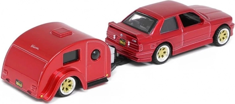 Funkcjonalna przyczepa z odłączanym zaczepem