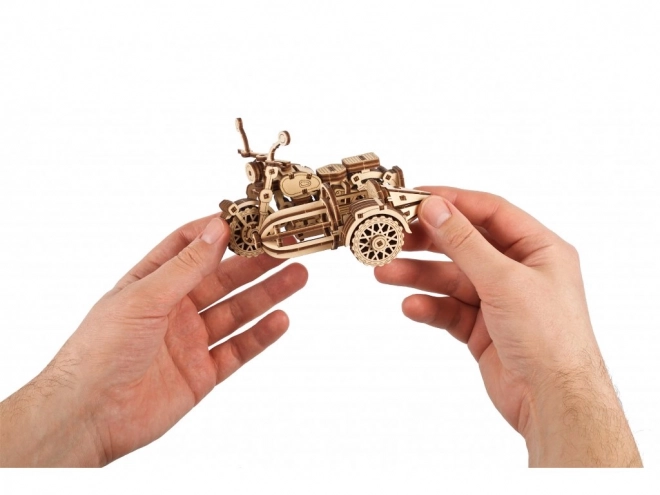 Drewniana mechaniczna układanka wojskowa ciężarówka