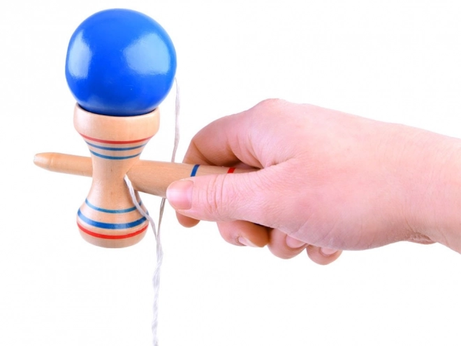 Drewniana kendama