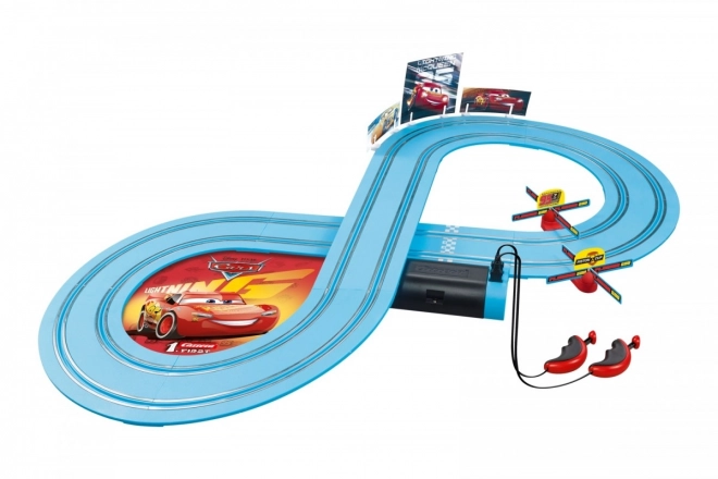 Tor samochodowy Carrera First z autami z filmu Auta