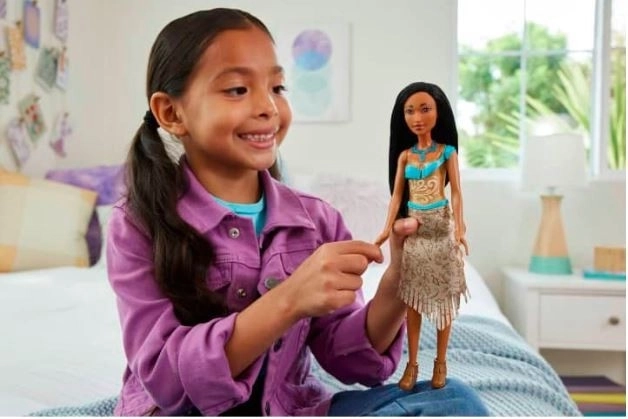 Disney Princess Lalka księżniczka - Pocahontas HLW07