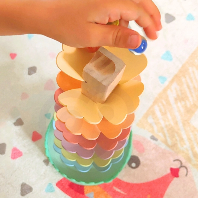 Drewniana spiralowa wieża Tooky Toy dla dzieci