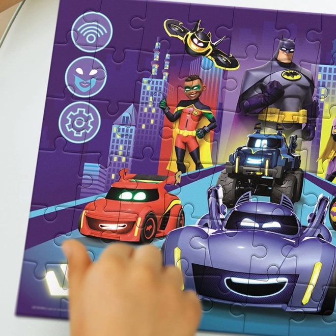 Puzzle DODO Batwheels: Nocna Jazda 60 Części