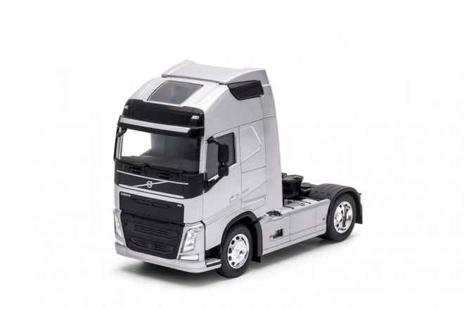 Model ciągnika Volvo FH4 metalowy 1:32