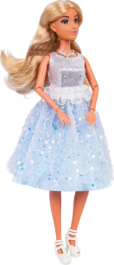 Błyszcząca sukienka i eleganckie akcesoria