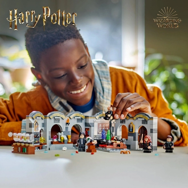 LEGO Harry Potter 76431 Zamek Hogwart: Lekcja eliksirów