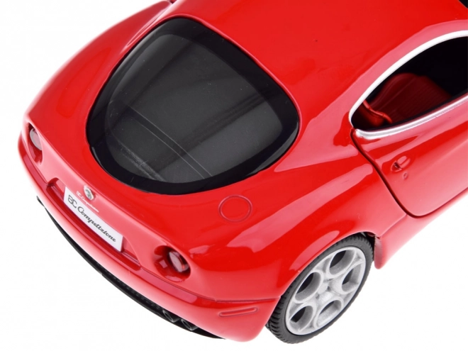 Metalowy model auta Alfa Romeo 8C Competizione skala 1:32