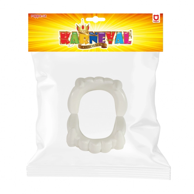 Wampirze zęby na karnawał