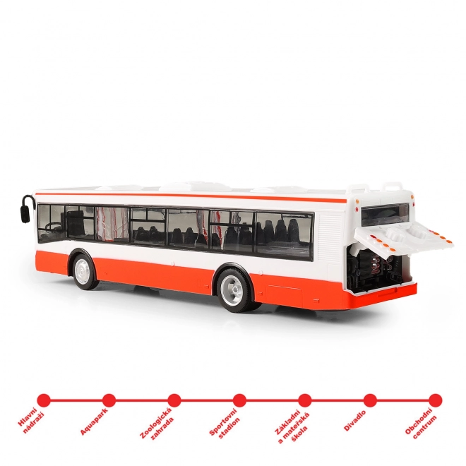 Autobus, który ogłasza przystanki po czesku 28 cm
