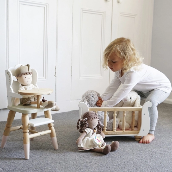 Drewniane krzesełko do karmienia dla lalek Le Toy Van