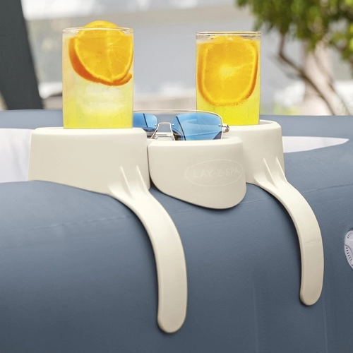 Dwa uchwyty na napoje + praktyczna tacka