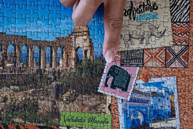 TREFL Puzzle UFT Podróż tysiąca mil 13500 elementów