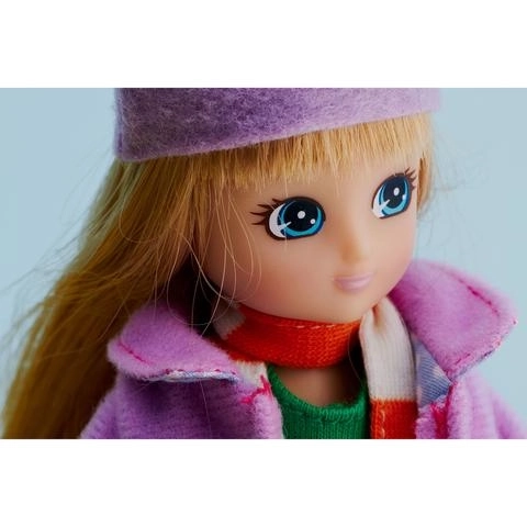 lalka Lottie Jesienne Liście