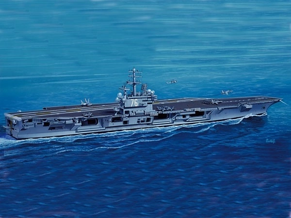 Plastikowy model lotniskowca USS Ronald Reagan