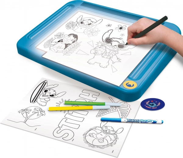 Podświetlana tablica do precyzyjnego odrysowywania