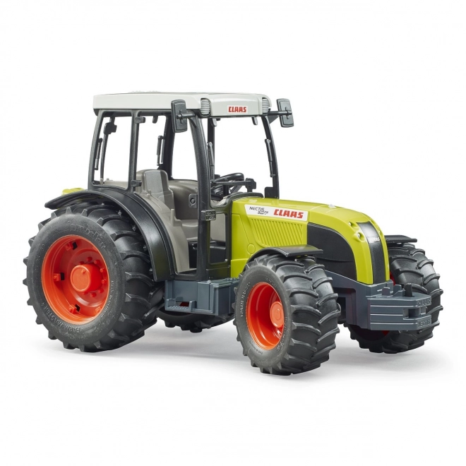 Bruder 2110 Traktor CLAAS Nectis 267 F zielony