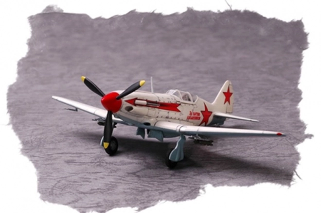 Plastikowy model MiG-3