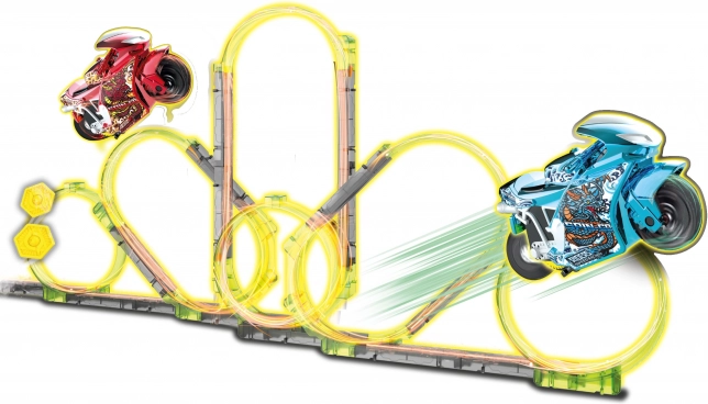 Spin and Build super tor pole z dwoma motocyklami