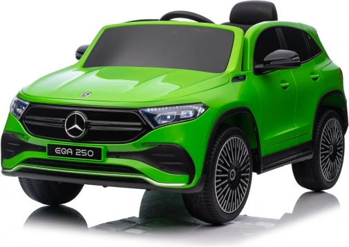 Elektryczne auto Mercedes Benz EQA 250 zielone