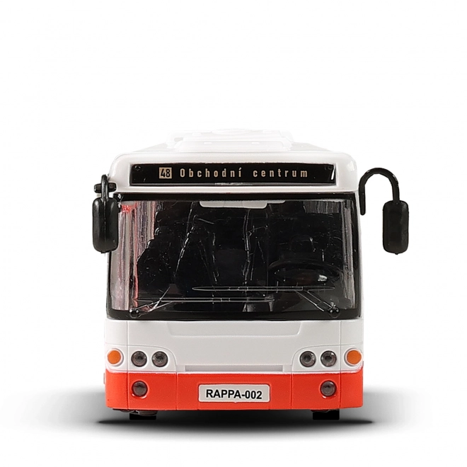 Autobus, który ogłasza przystanki po czesku 28 cm