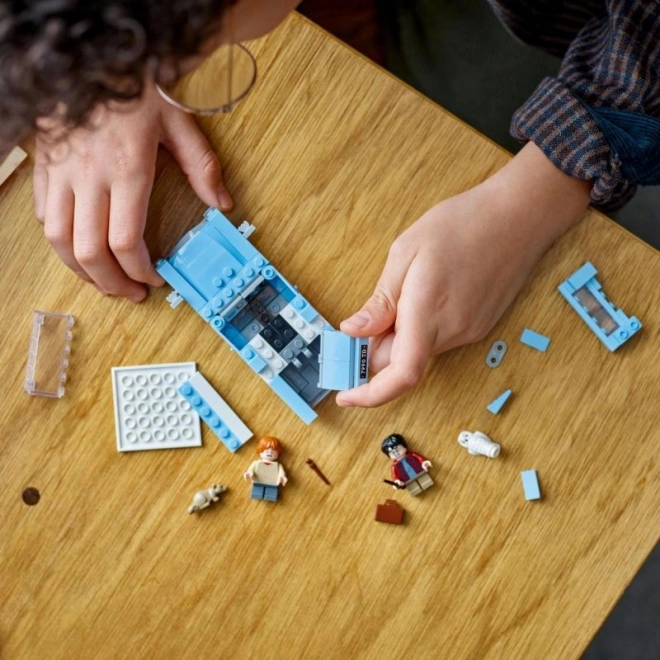 LEGO Harry Potter 76424 Latający samochód Ford Anglia