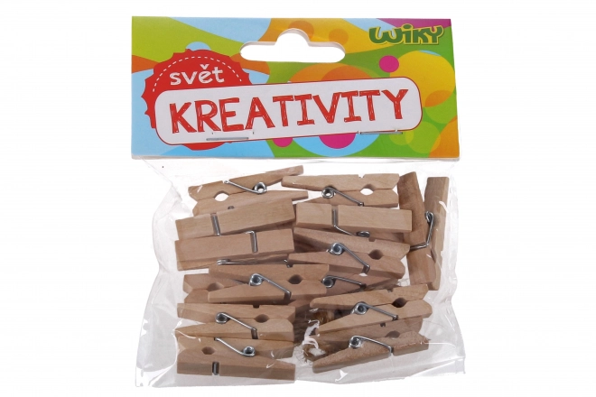 Drewniane klamerki z sznurkiem