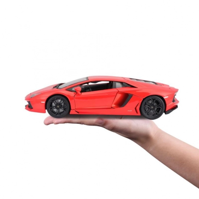 Bburago Lamborghini Aventador 1:18 pomarańczowy 18-11033