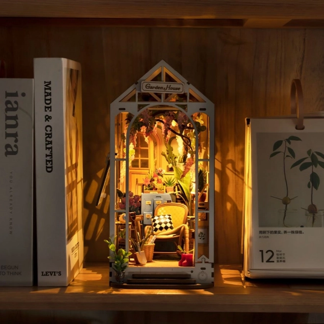 RoboTime 3D puzzle Oparcie na książki Garden House (drewniane)