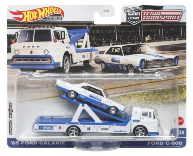 Ciągnik i samochodzik wyścigowy Hot Wheels