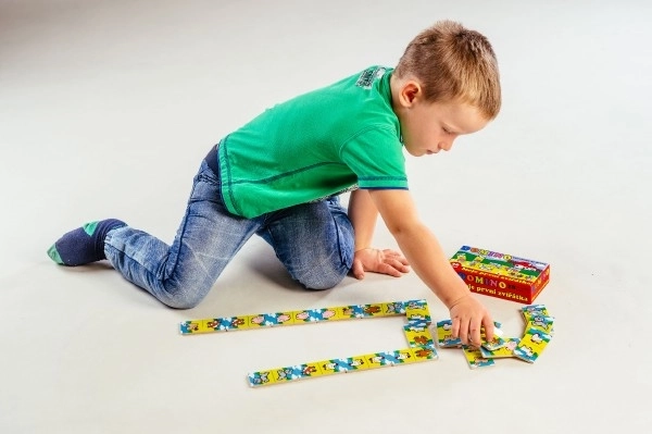 Domino Moje pierwsze zwierzątka drewno gra towarzyska 28szt w pudełku 17x9x3,5cm MPZ