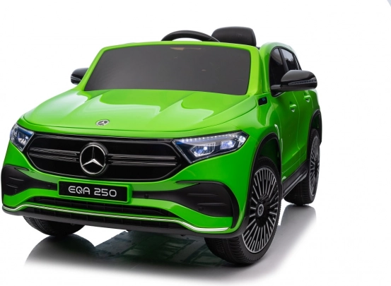 Elektryczne auto Mercedes Benz EQA 250 zielone