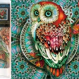 Malowanie diamentowe 7D – sowa na niebieskiej mandali 30 × 30 cm