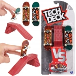Tech Deck VS Series Krooked zestaw fingerboardów z przeszkodą, 2 szt.