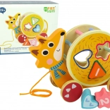 Drewniany lisek do ciągnięcia z sortownikiem kształtów i labiryntem z koralikami