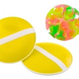 gra z okrągłymi pałkami i piłeczką z przyssawkami żółta