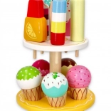 Drewniany stragan z lodami dla dzieci