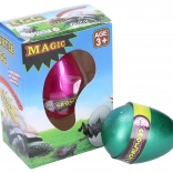 Rosnący żółw w jajku