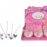 Pierścionek i naszyjnik w serduszkowym pojemniku