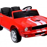dwuosobowy elektryczny samochodzik Shelby GT350 dla dzieci z pasami i zdalnym sterowaniem – czerwony