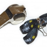 Metalowy gwizdek dla dzieci