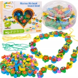 Drewniane koraliki na sznureczku biedronka