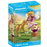 Zestaw figurek PRINCESS MAGIC 71844 złote źrebię z wróżką