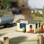 Piko Hobby sklep z olejami Günther – zestaw do budowy H0