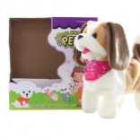 Interaktywny piesek z chustką reagujący na klaśnięcie