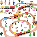 Drewniana kolejka z lokomotywą i figurkami